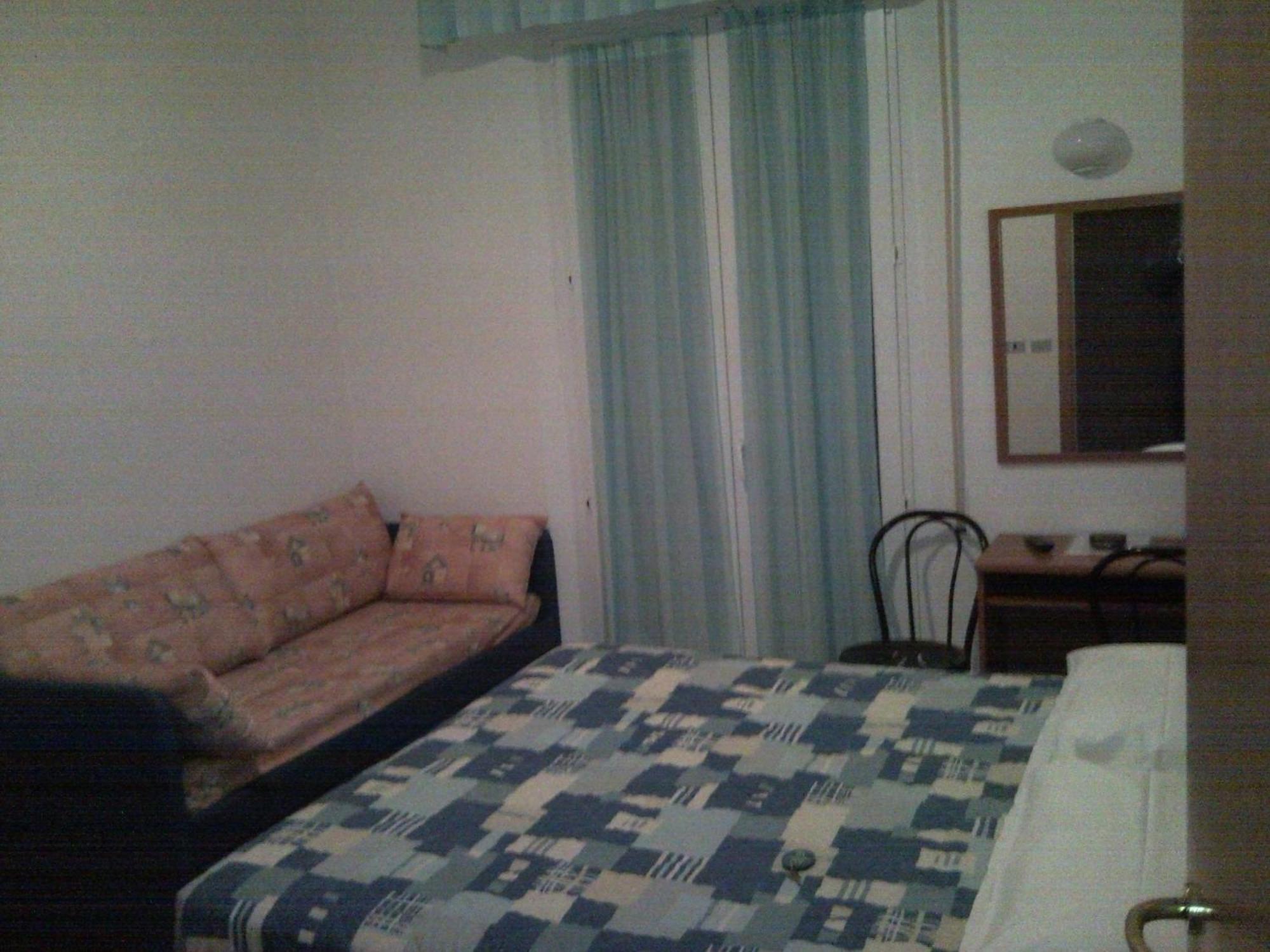 Hotel Trinidad Rímini Exterior foto